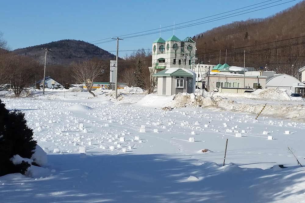 自然がつくりだす不思議な現象 雪まくり 北海道オホーツクのまち 遠軽町ホームページ