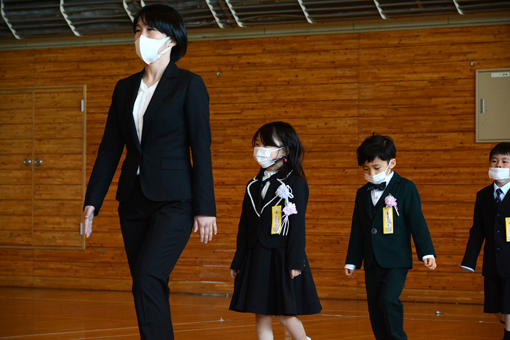 初めてのことを頑張って〜町内小学校入学式  北海道オホーツクのまち 