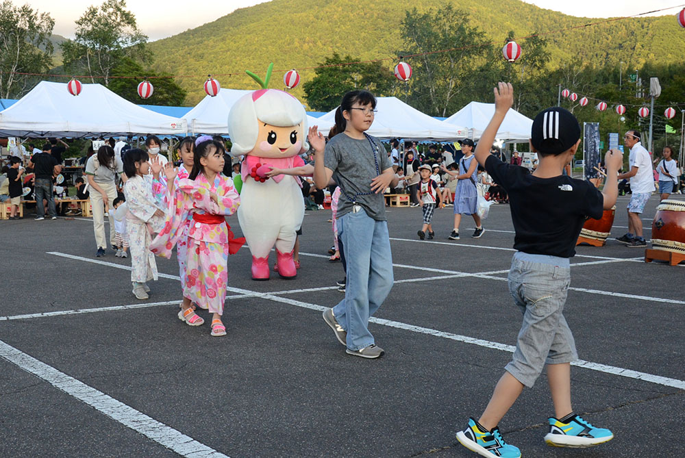 子ども盆踊り